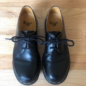 -dr marten 1461 oxford - size 8, $85 (like new! From 130$)
